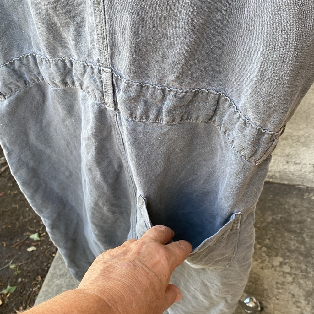 NSF great jumpsuit with belt loops and two great front pockets w/ a back pocket - Picture 6 of 14